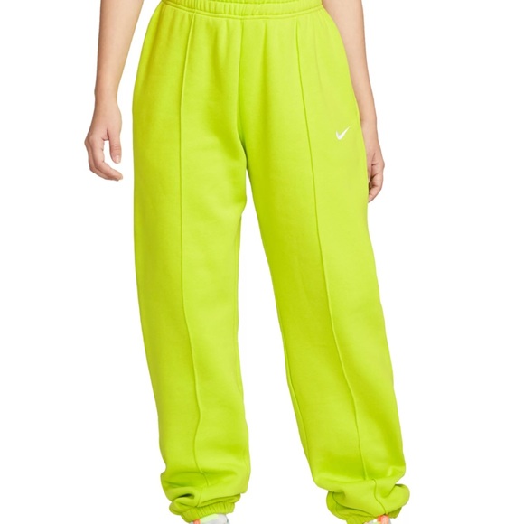 Nike Pants - Nike trend essential fleece pants